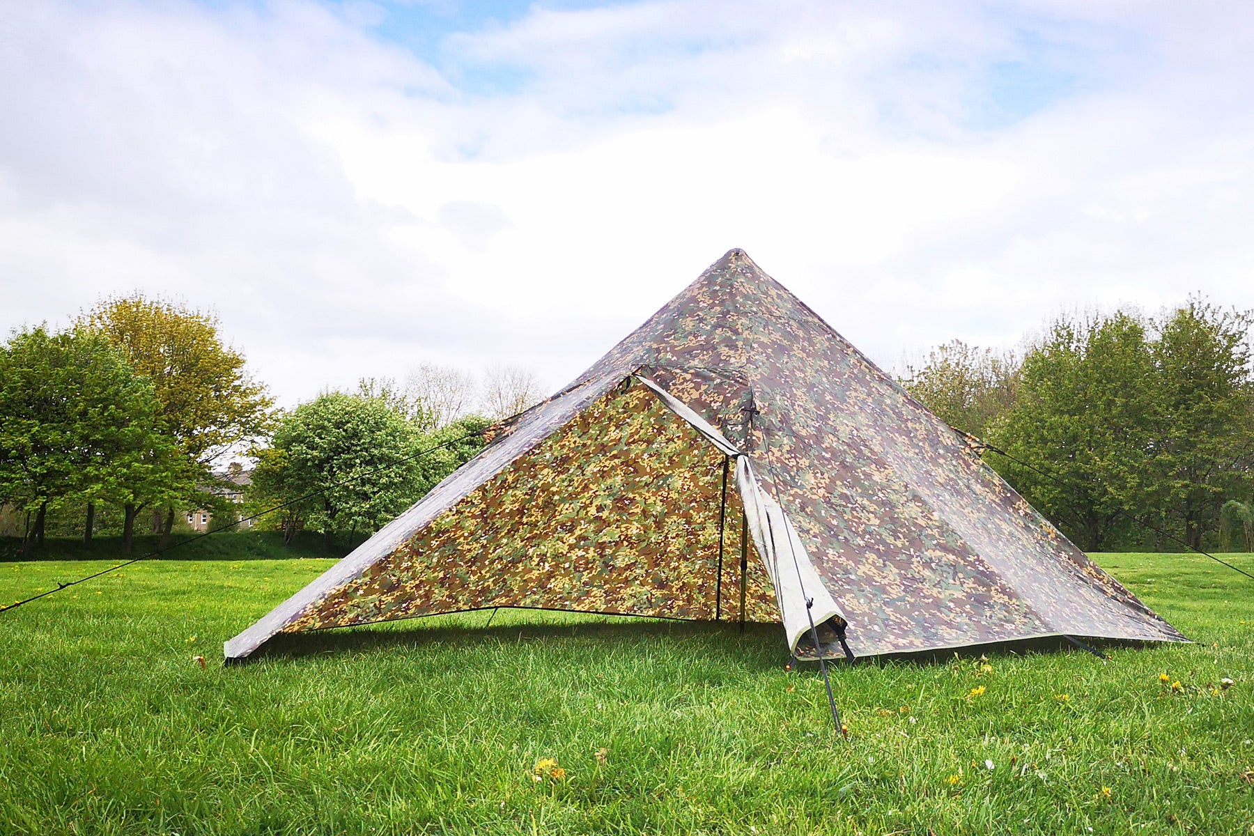 DD Pyramid Tent Multicam