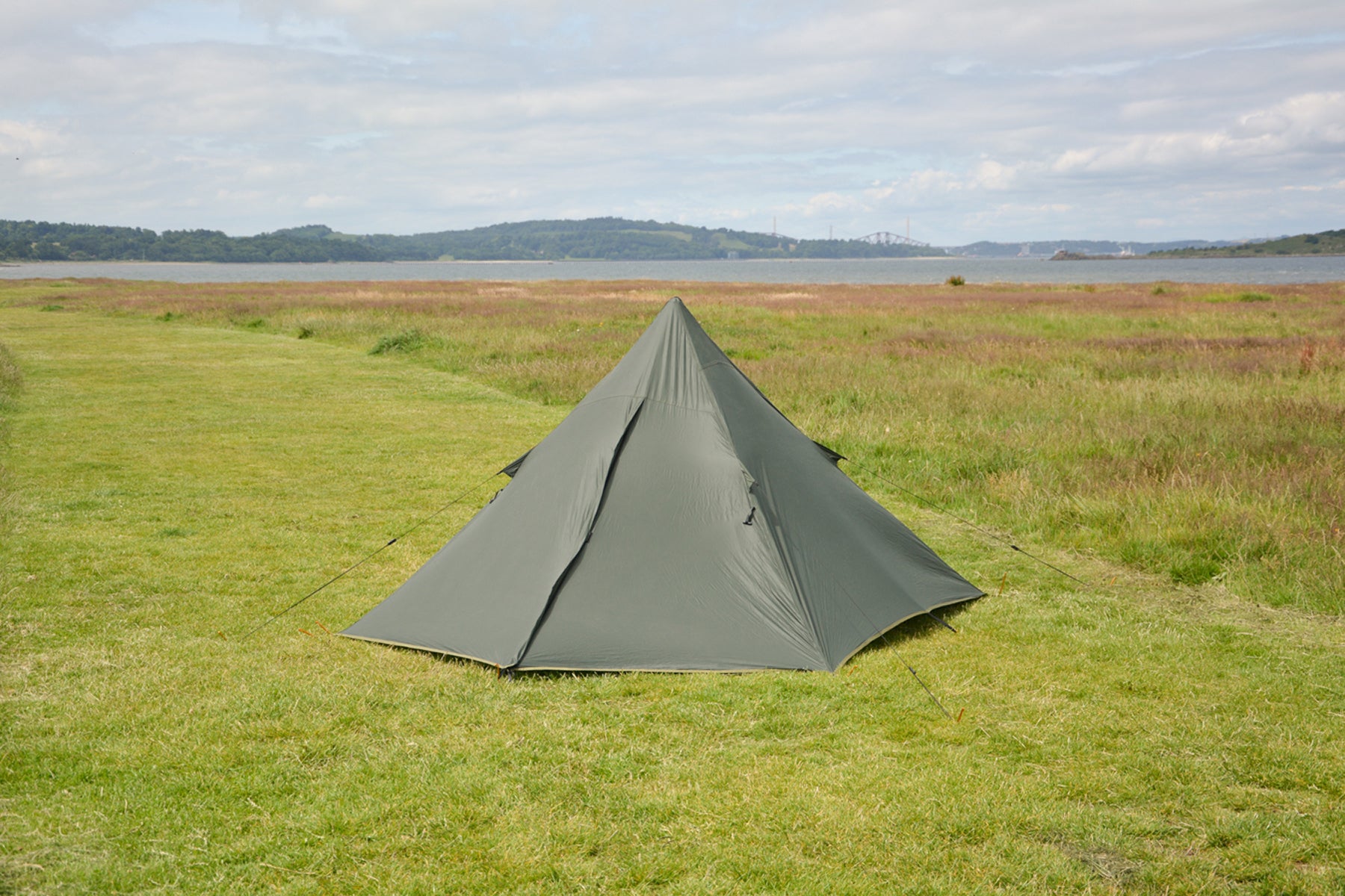 DD SuperLight Pyramid Tent (Can be used with the Pyramid Mesh Tent)